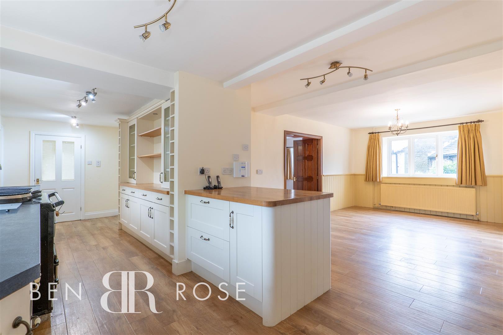 4 bed property in Walker Fold Road, Bolton